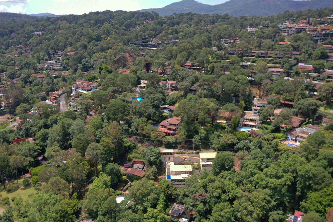 2. Valle de Bravo tala inmobiliaria.jpg