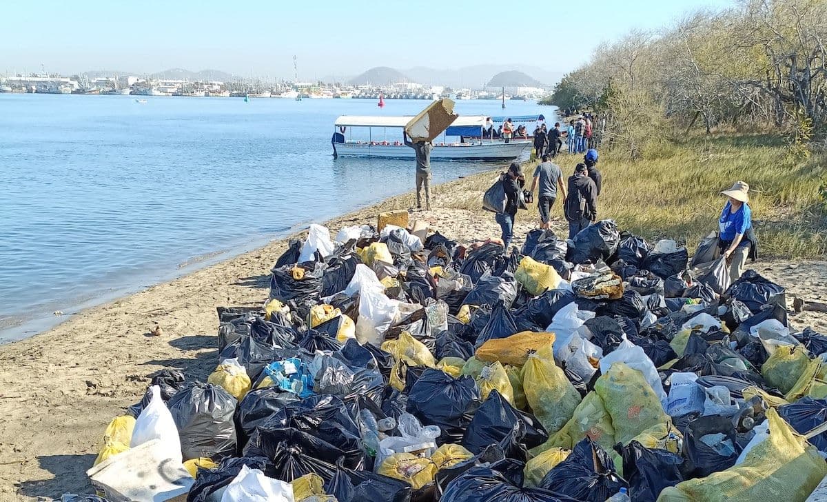 Toneladas de basura .jpg